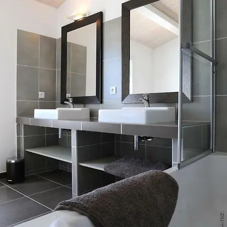 Des Phares * La Flotte