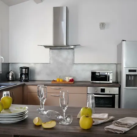 Des Phares * 拉弗洛特